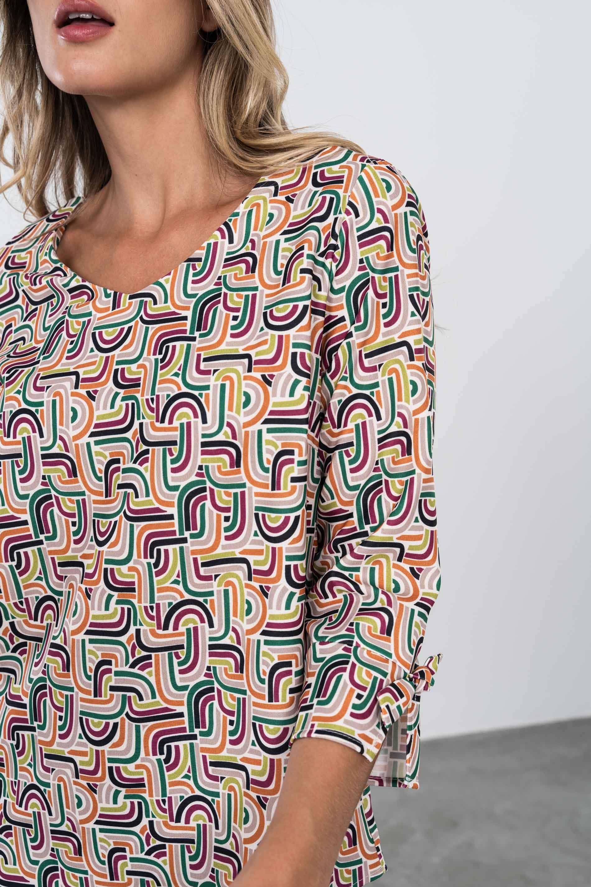 BLUSA ESTAMPADO GEOMETRICO