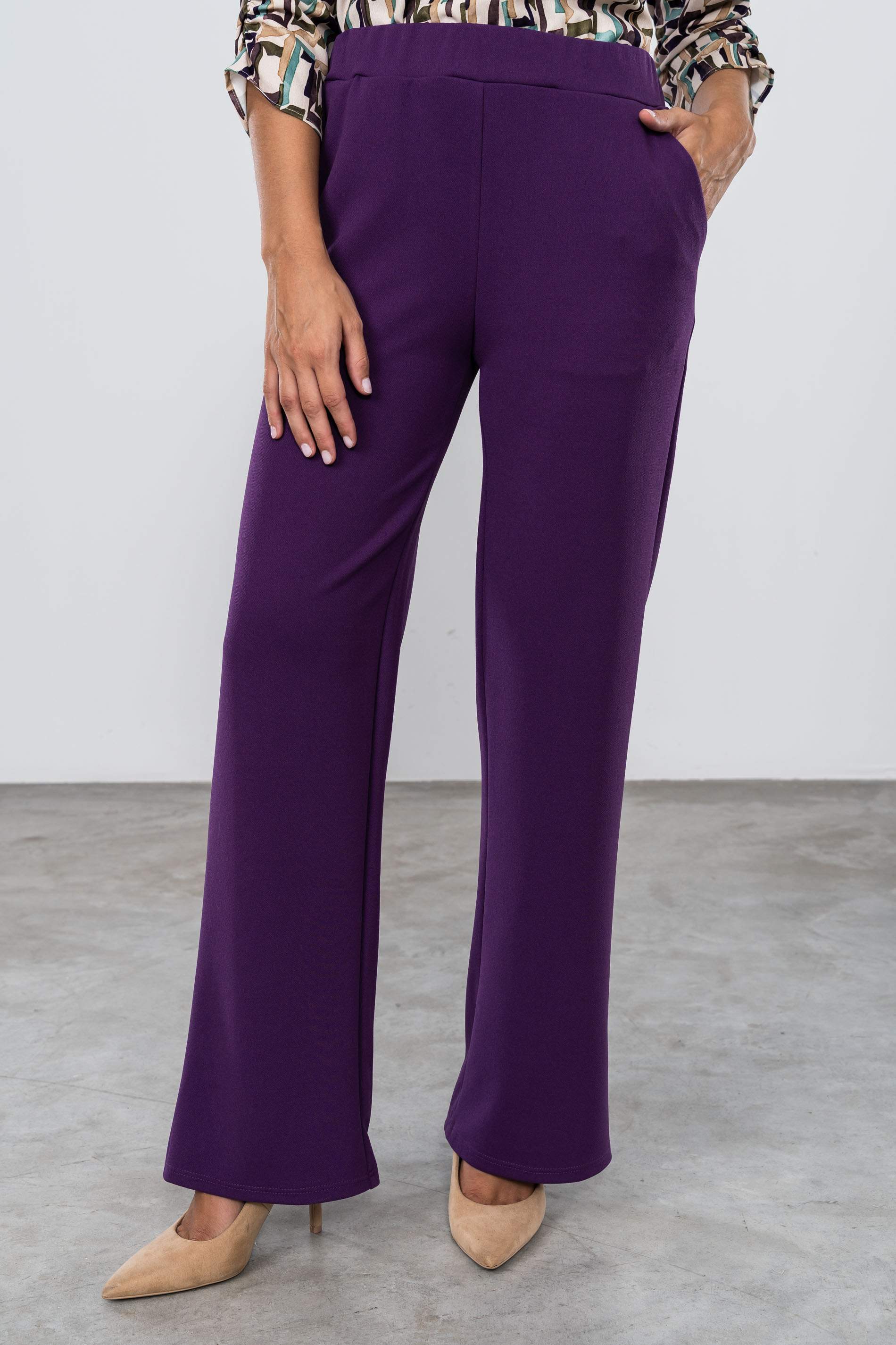 PANTALÓN HOLGADO VESTIR MORADO