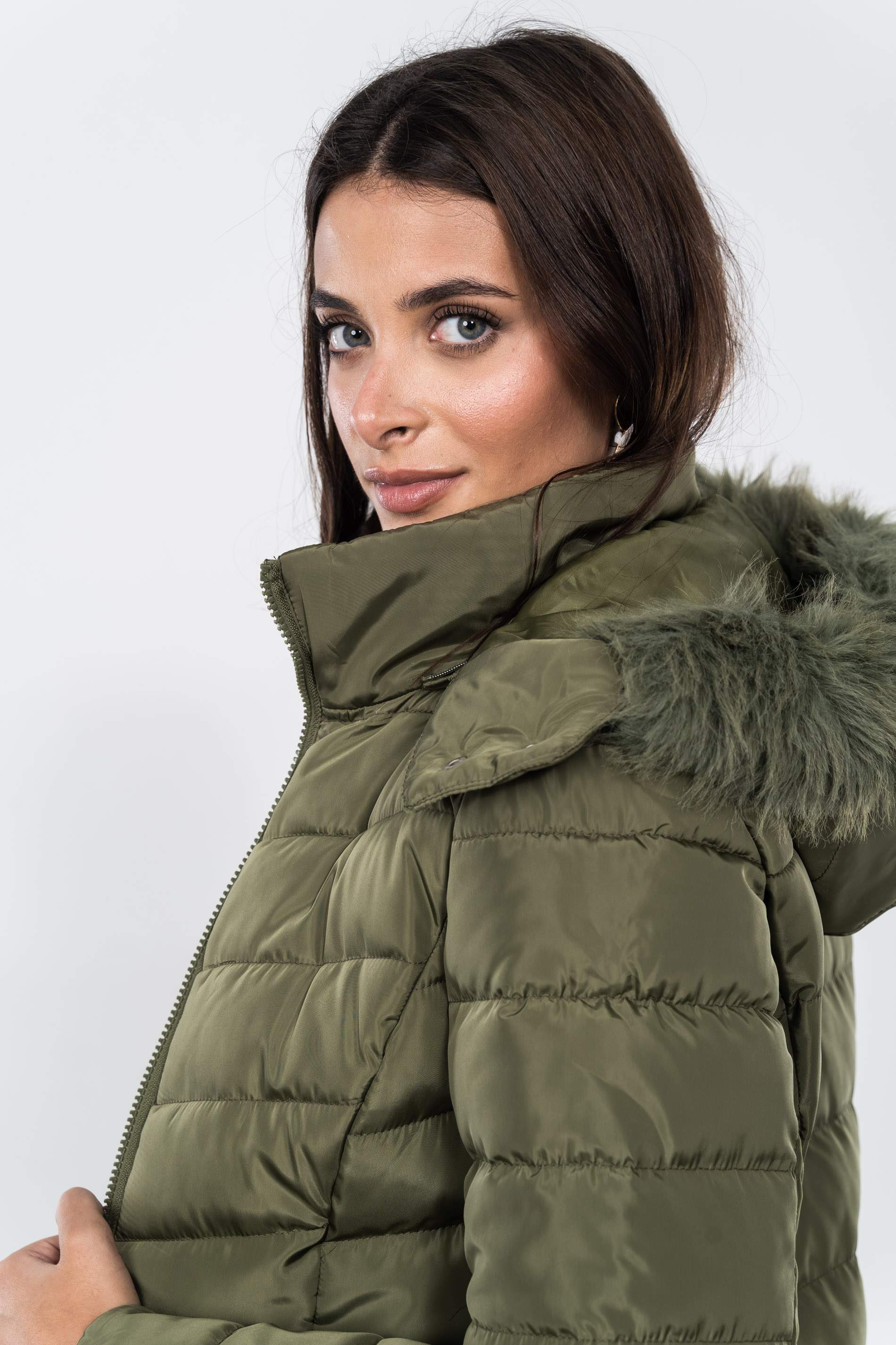 PARKA CAPUCHA PELO KAKI