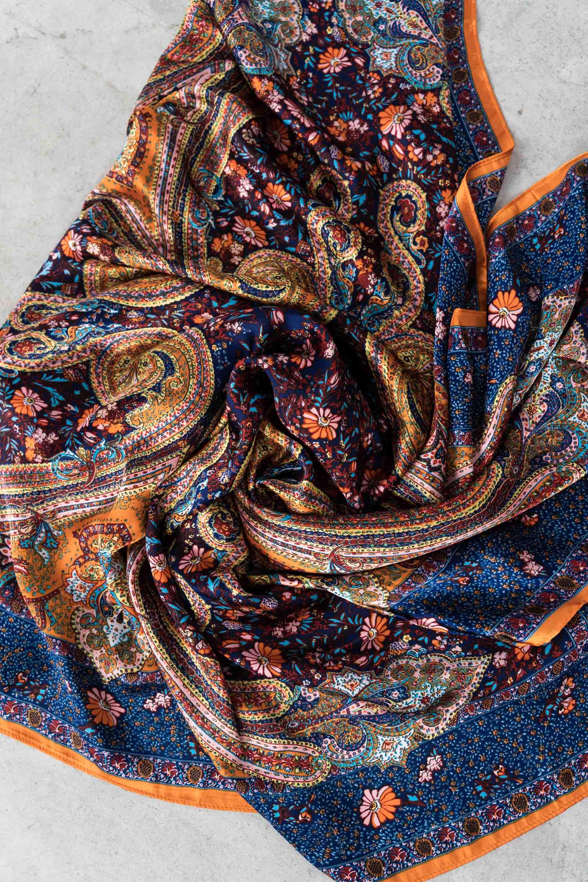 FOULARD EFECTO SEDA CACHEMIERE 