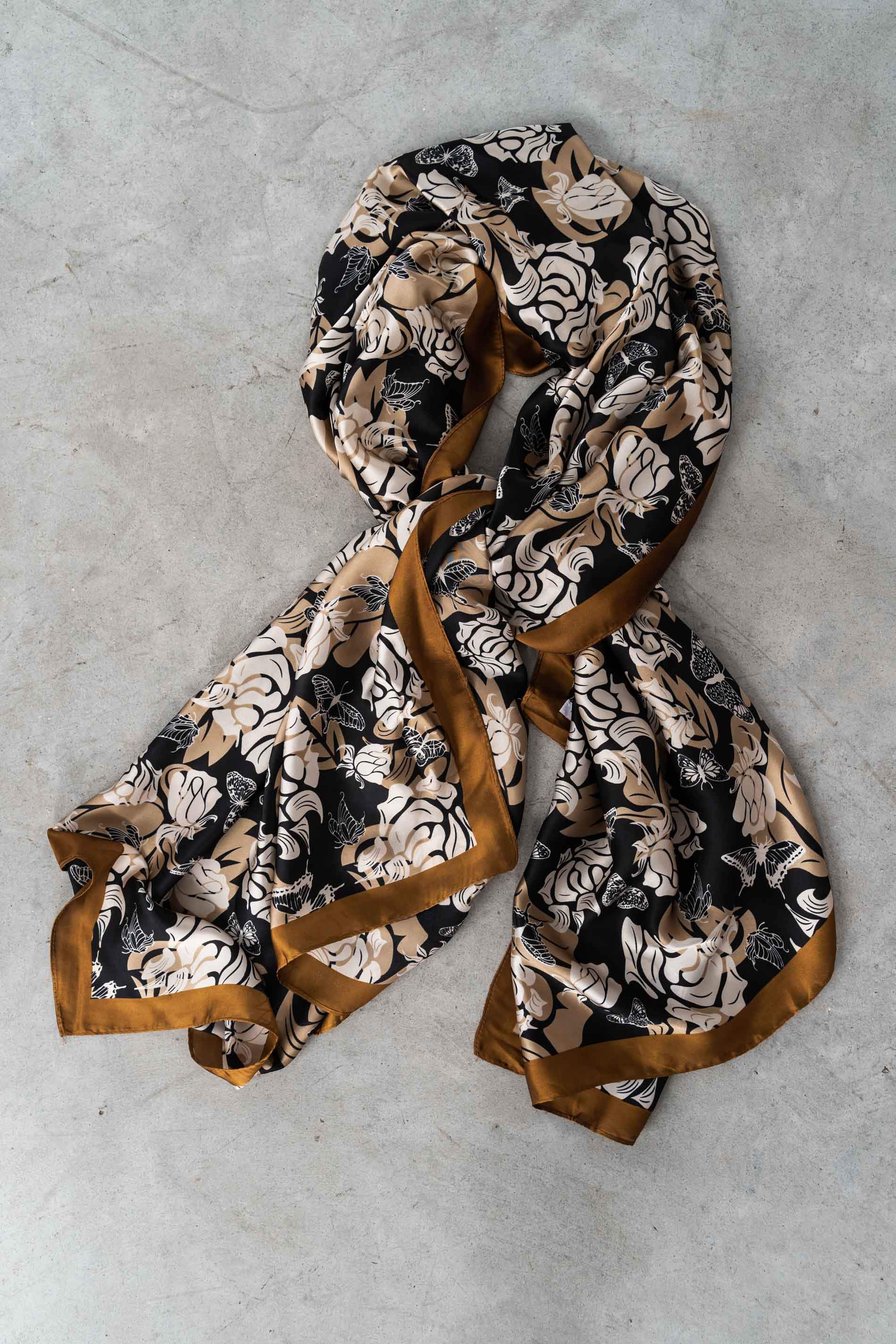 FOULARD EFECTO SEDA MARIPOSA