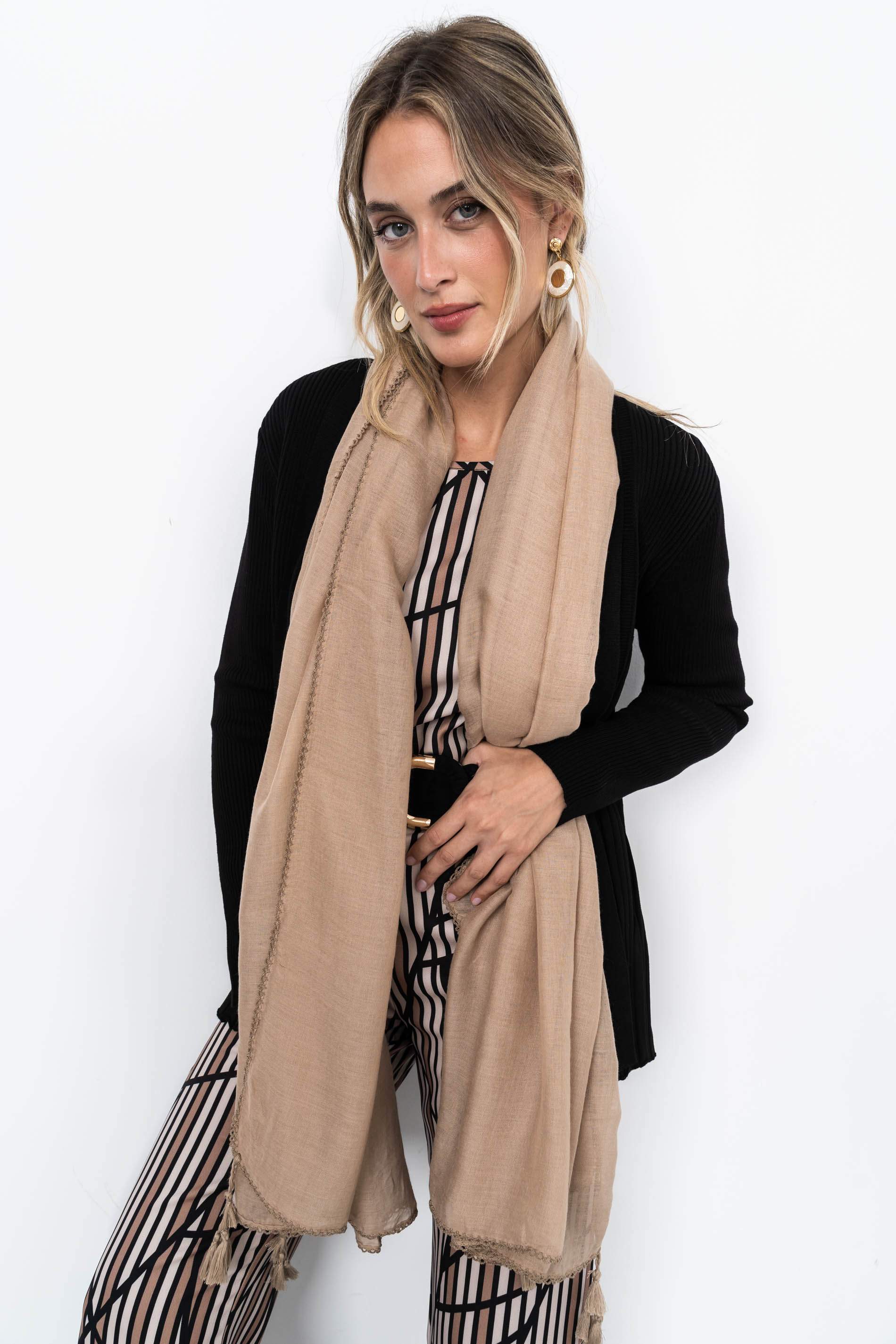 FOULARD LISO POMPONES BEIGE