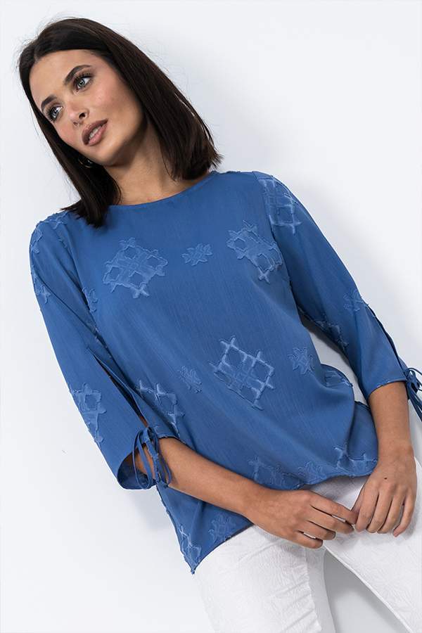 BLUSA ABERTURAS MANGAS