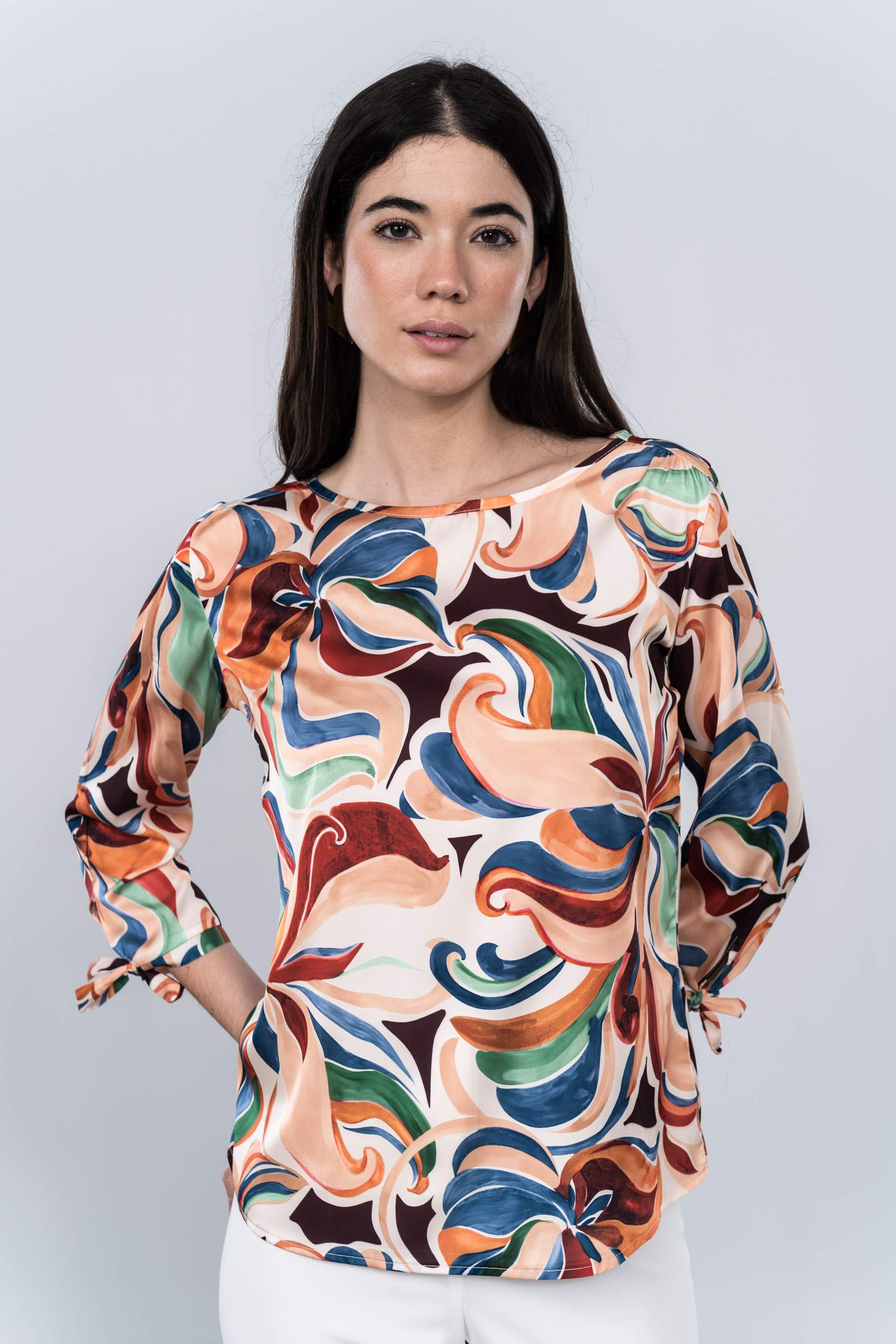 BLUSA FLOR ACUARELA