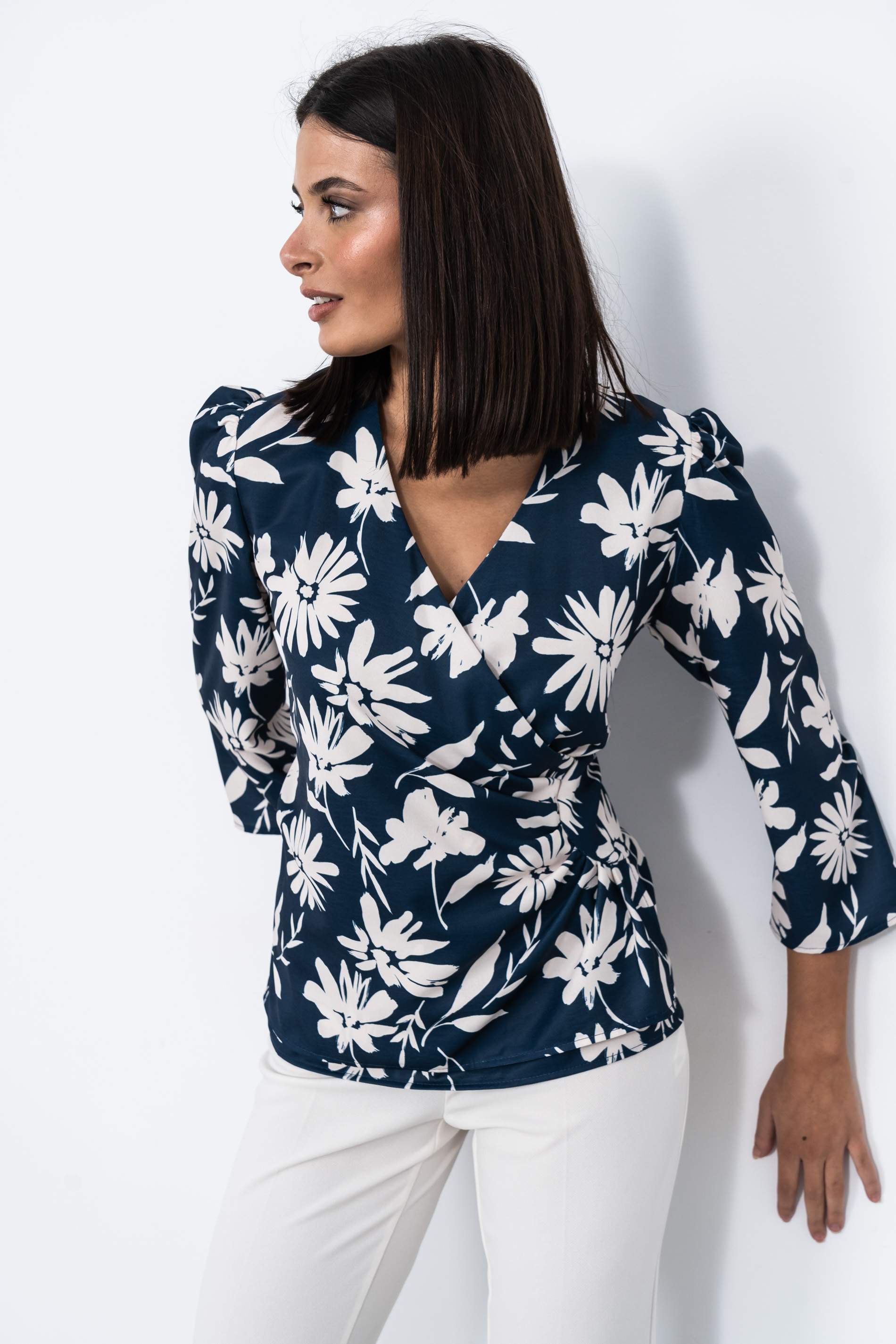 BLUSA RECOGIDO LATERAL FLOR