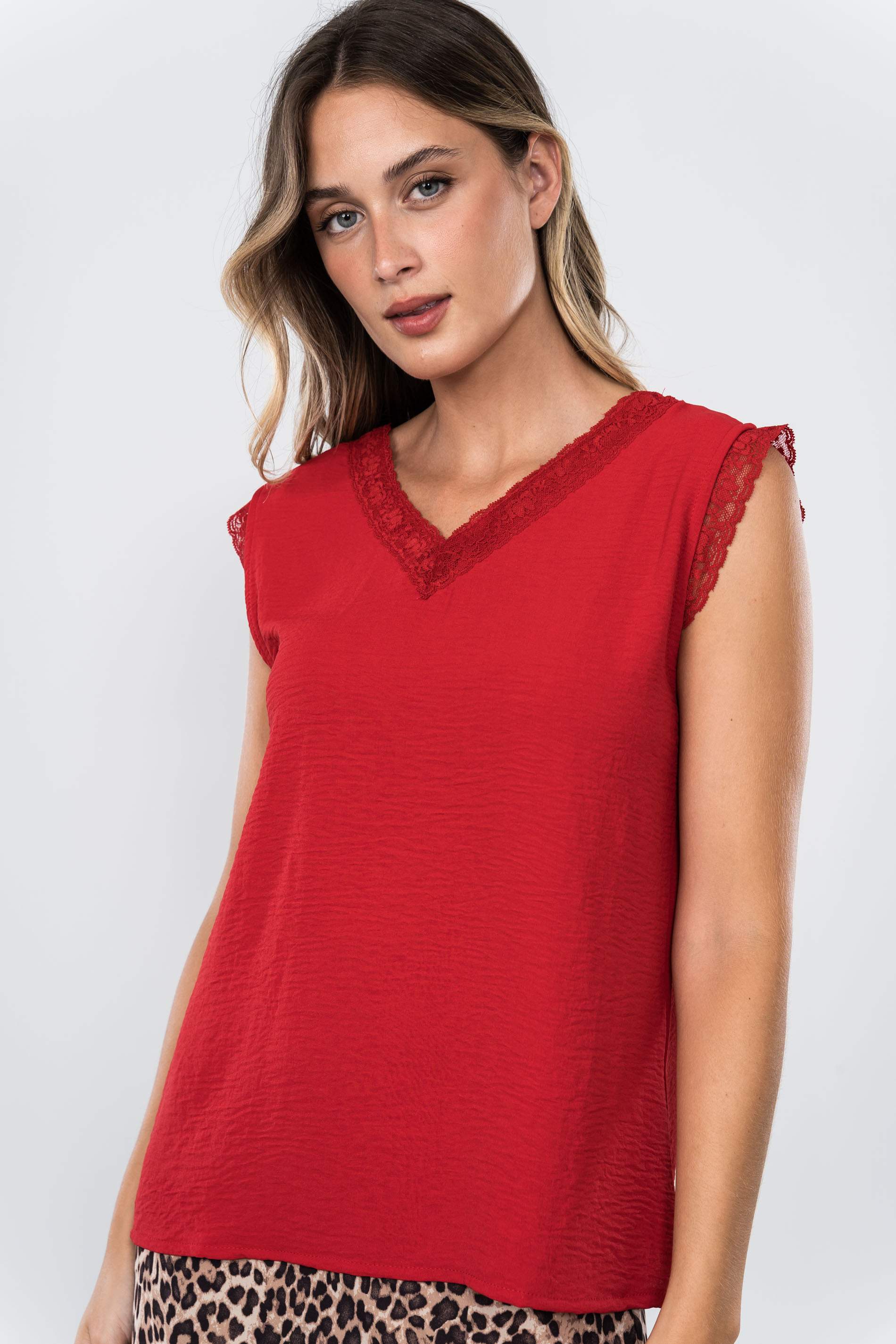 BLUSA ENCAJE MANGA SISA ROJO