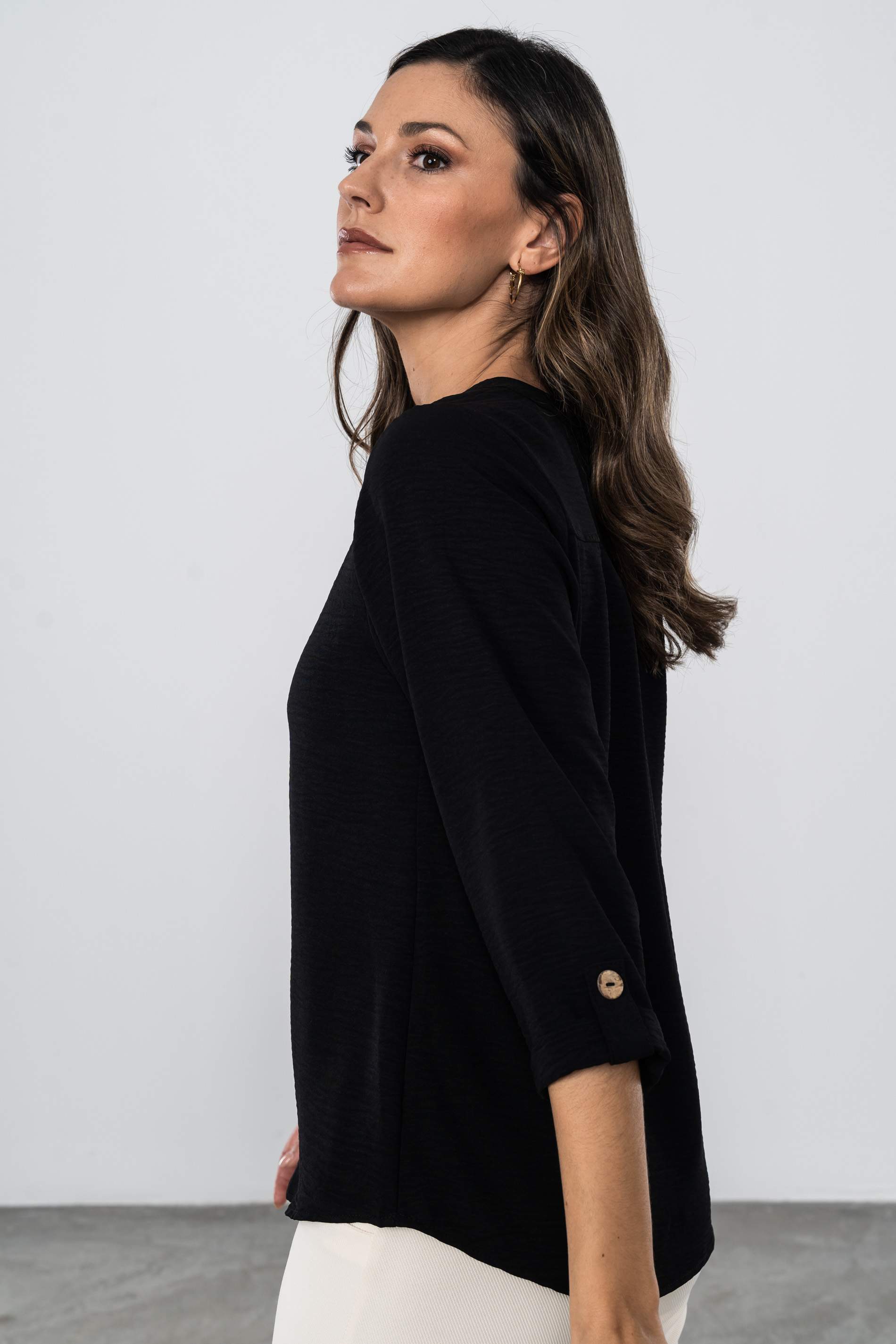 BLUSA BOTONES M/F NEGRO