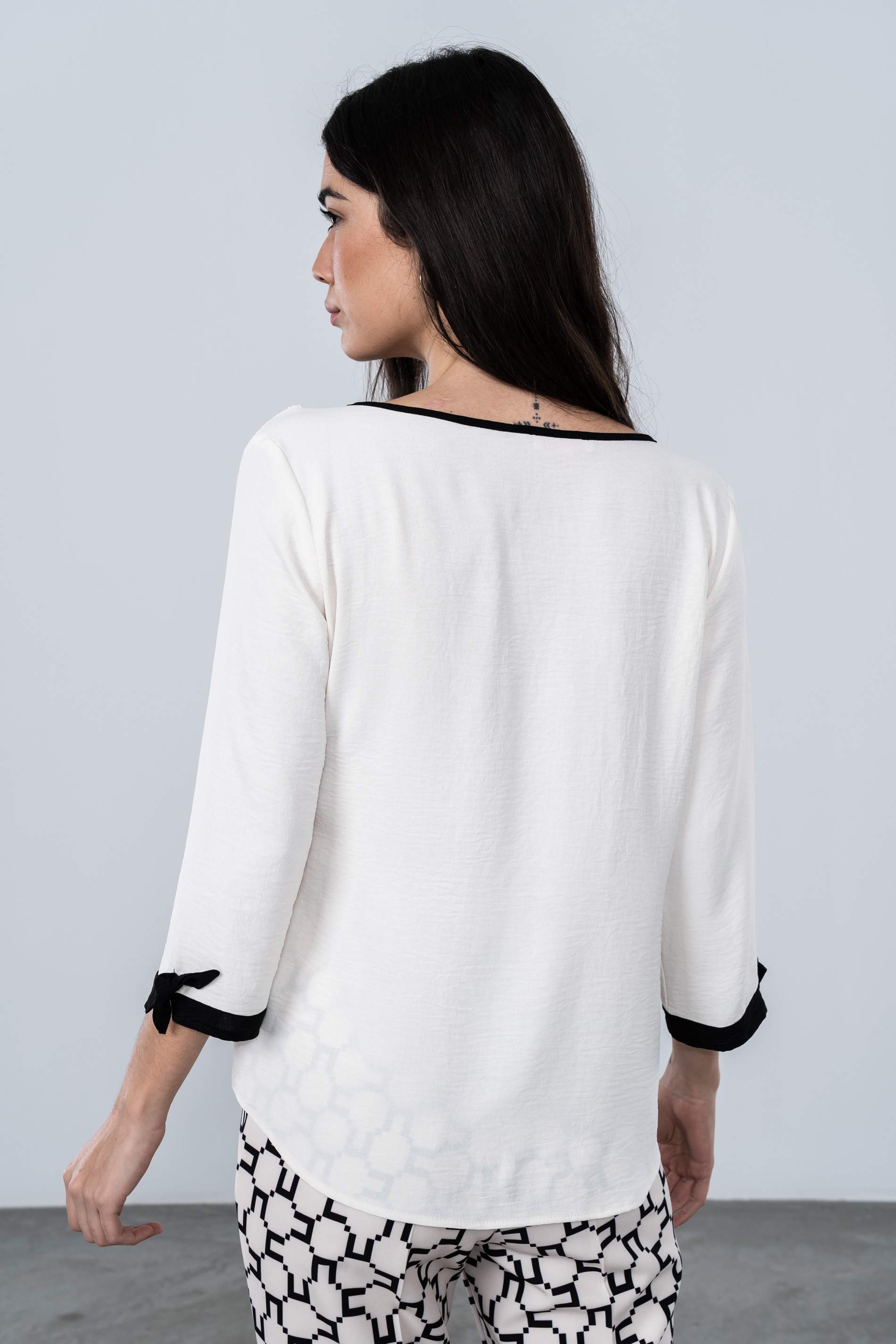 BLUSA CENEFA CONTRASTE CRUDO